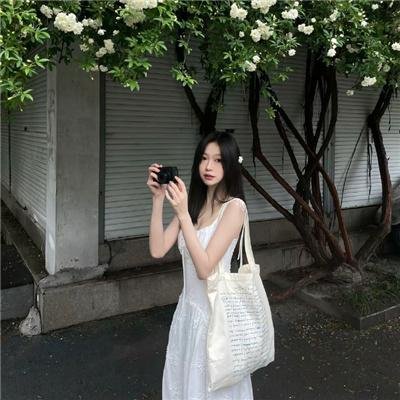 《人类体验》 海报